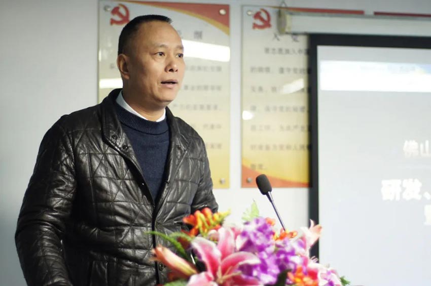 萬(wàn)達業(yè)研發(fā)、生產(chǎn)2020年度工作總結暨2021年度工作計劃專(zhuān)題會(huì )議