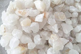 石英砂除鐵應該如何選擇磁選設備？